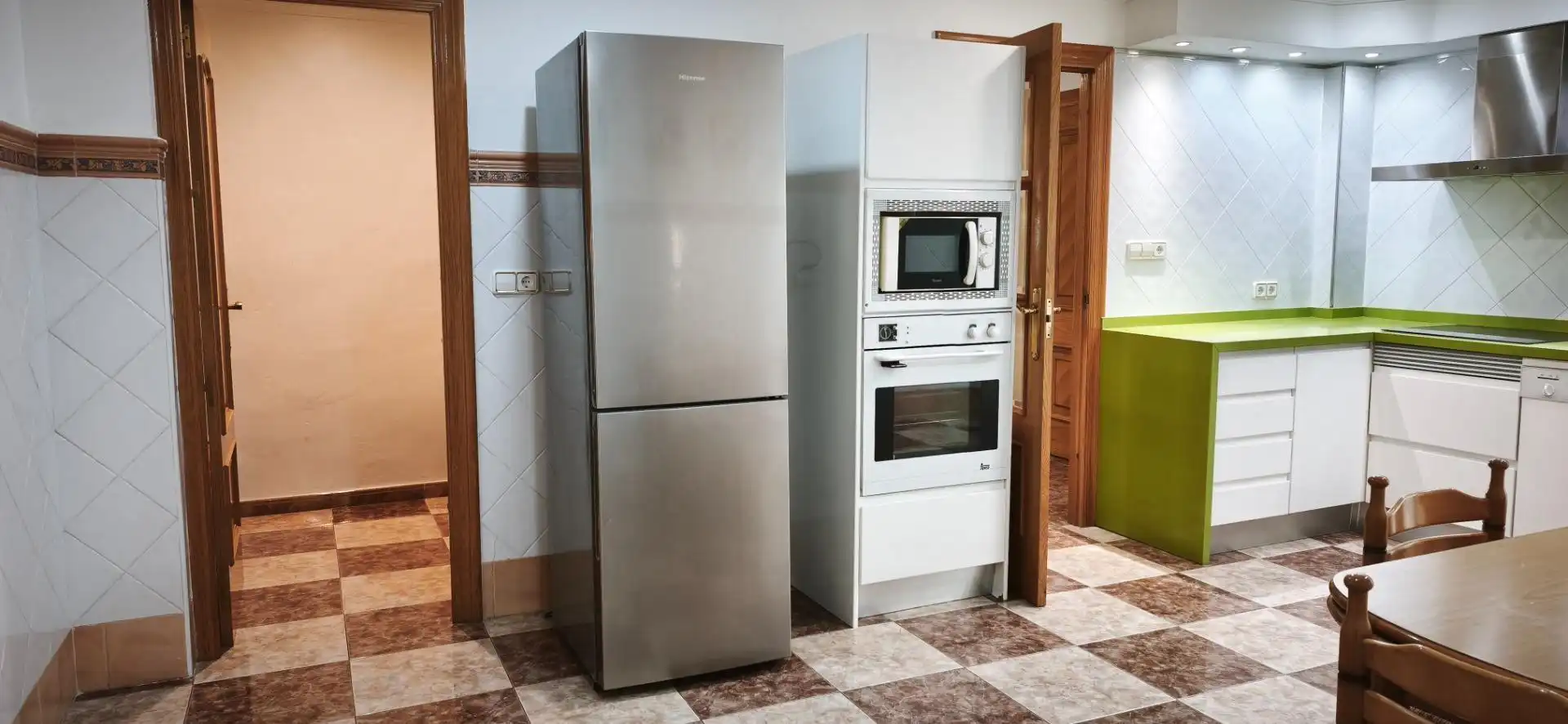 Cuina de Pis de lloguer en Molina de Segura amb Aire condicionat, Calefacció i Moblat