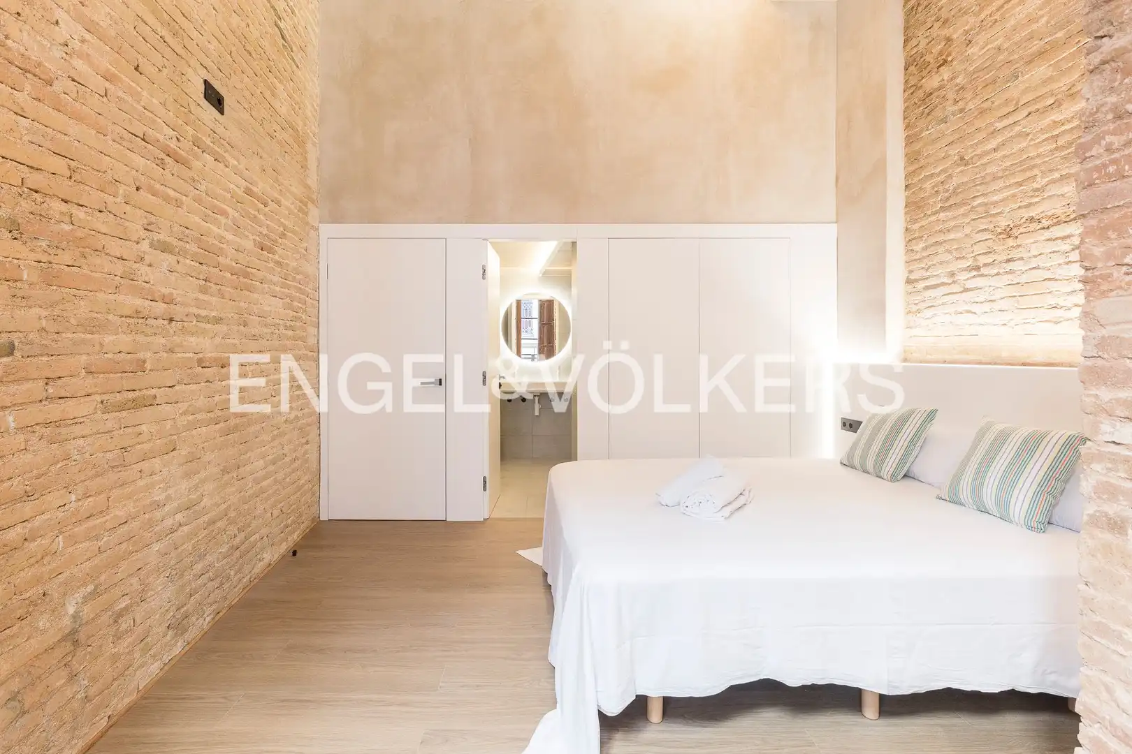 Piso con terraza en venta en Ciutat Vella, imagen 22
