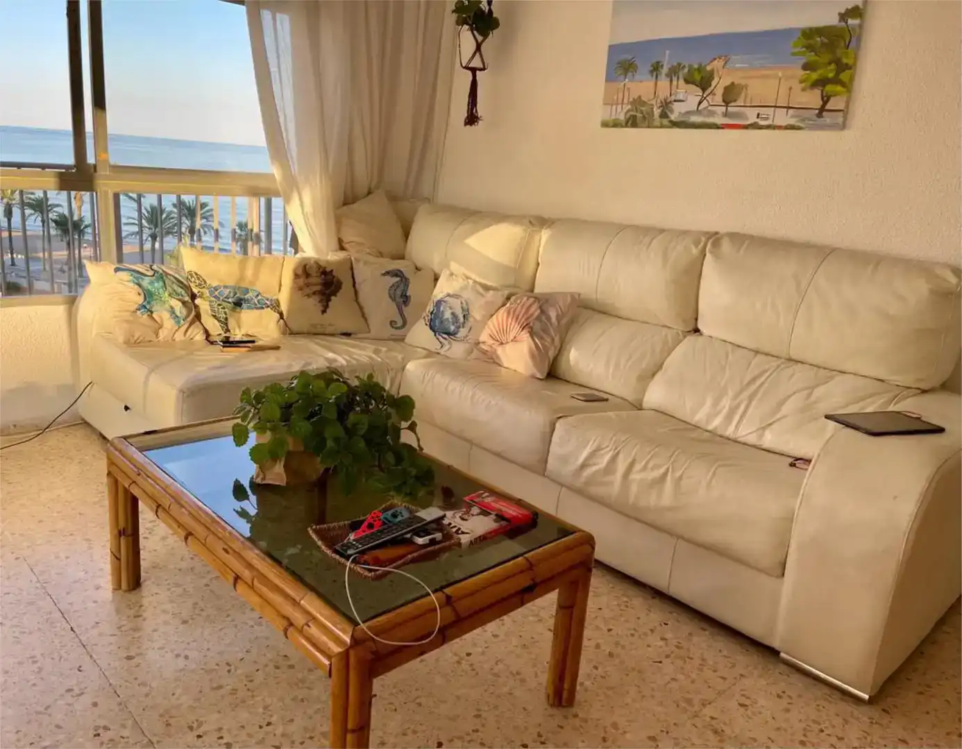 Wohnzimmer von Wohnung zum Verkauf in Benicasim / Benicàssim mit Schwimmbad und Balkon