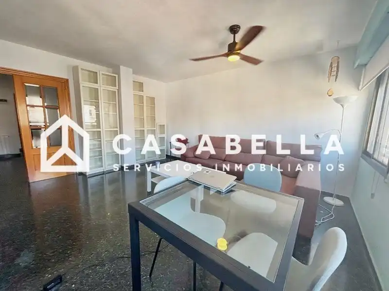 Vista exterior de Ático en venta en Valencia con Aire acondicionado, Calefacción y Terraza