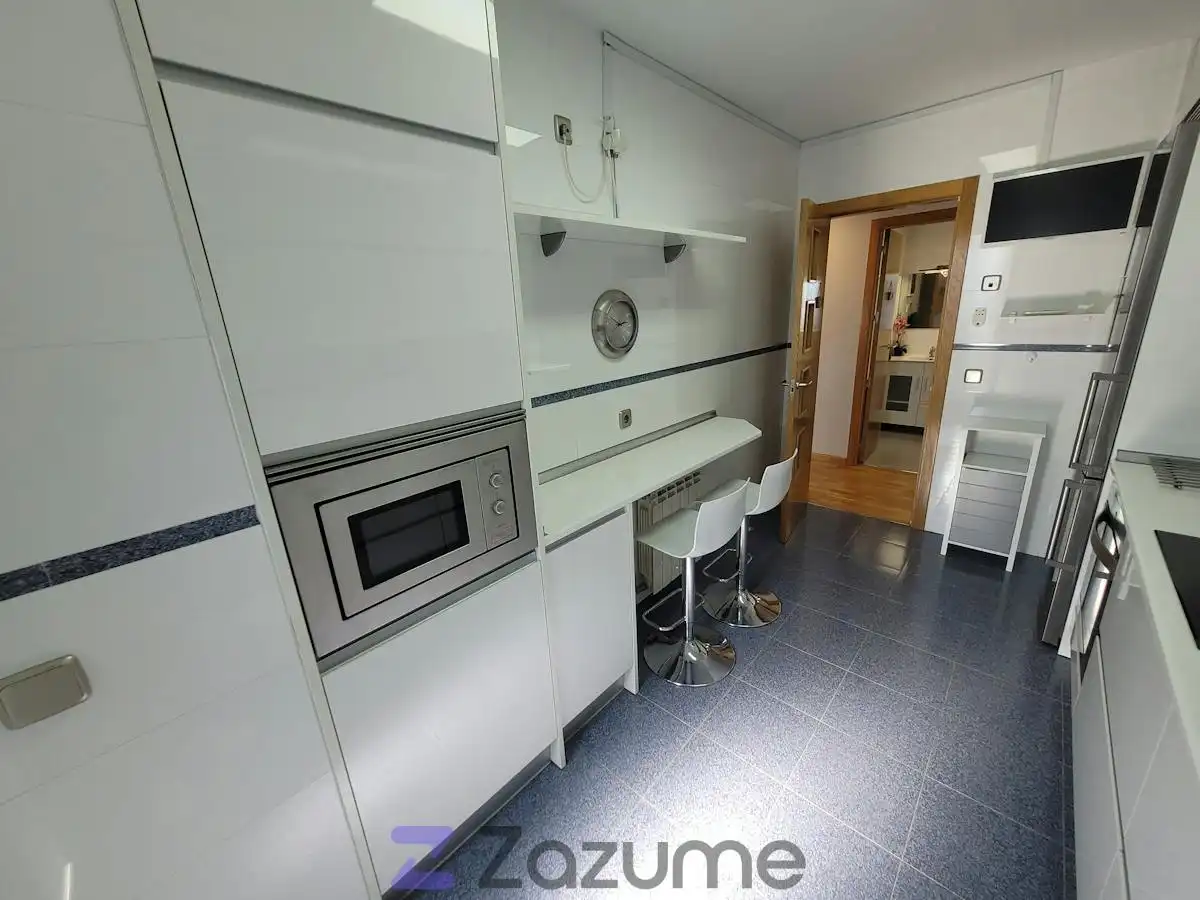 Pis amb jardí de lloguer a C. Arribes del Duero, imagen 19