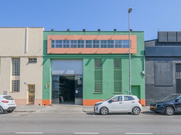 Industriegebäude zum Verkauf in Viladecans - CL FORJA LA