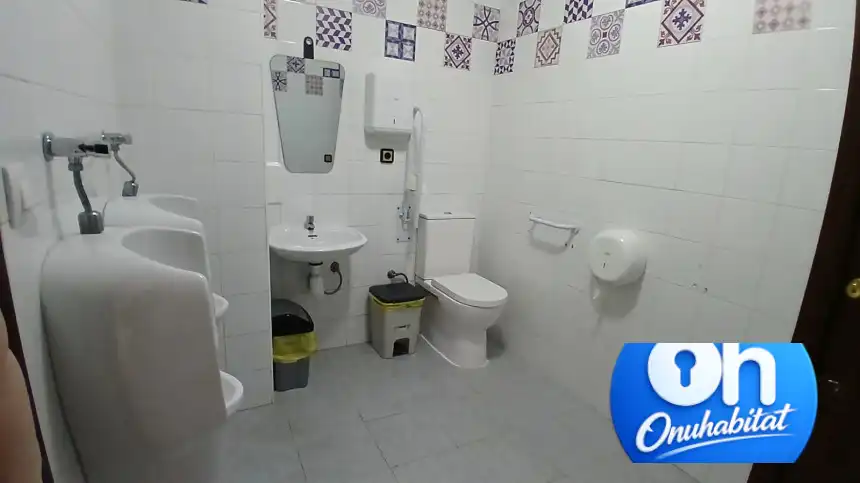 Business premises for sale in Calle Maestra Aurora Romero, imagen 6