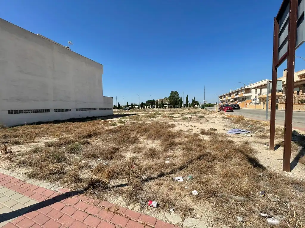 Terreny residencial en venda a Avenida Rafael Alberti, imagen 3