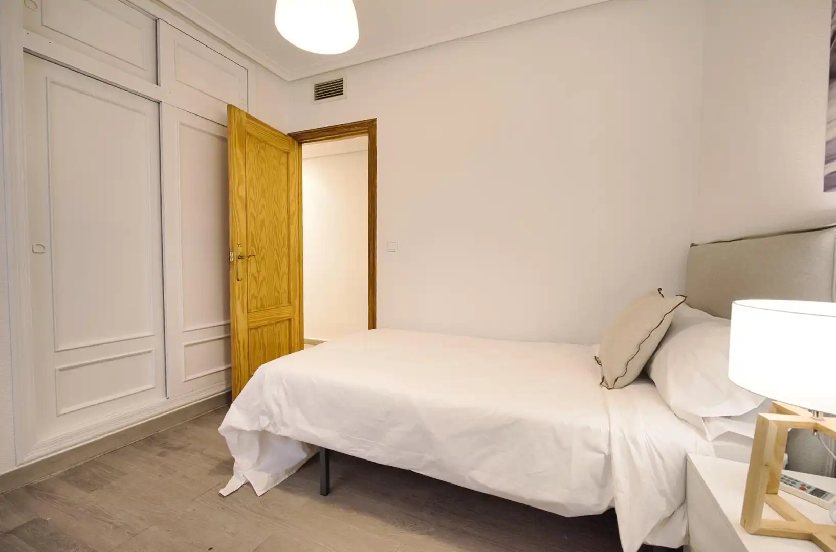 Wohnung mit Aufzug zum Verkauf in Calle REYES CATOLICOS, imagen 8