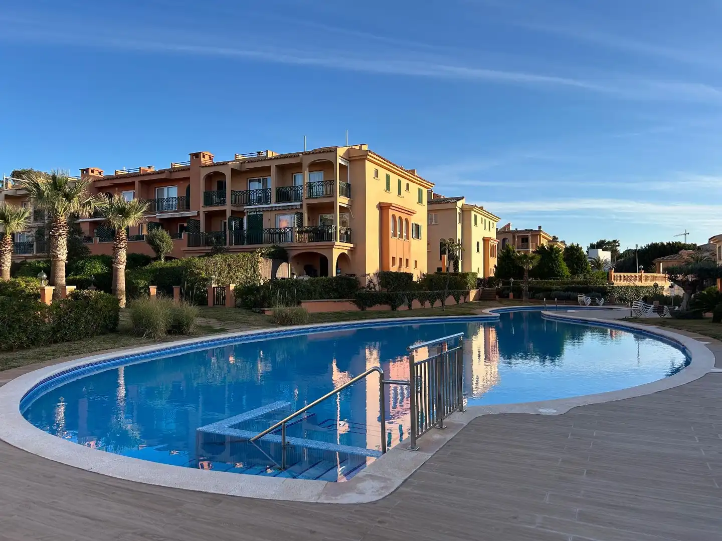 Piscina de Dúplex en venda en Calvià amb Aire condicionat, Calefacció i Jardí privat