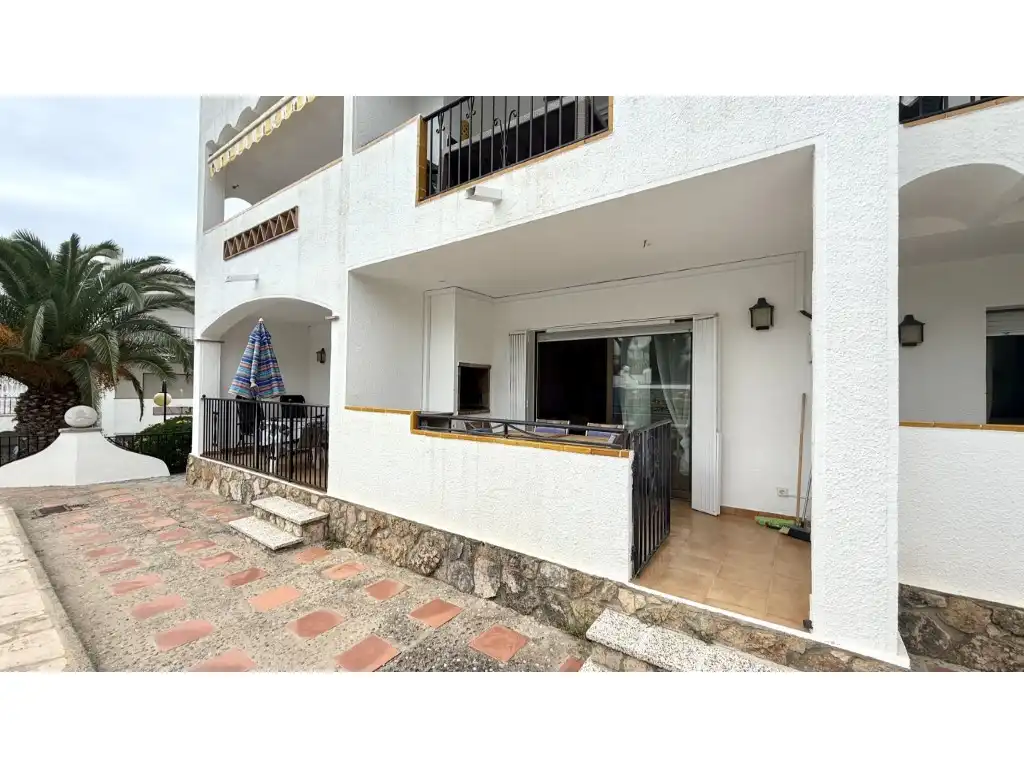 Vista exterior de Apartamento en venta en Roses