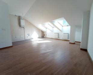 Attic for sale in Mojados