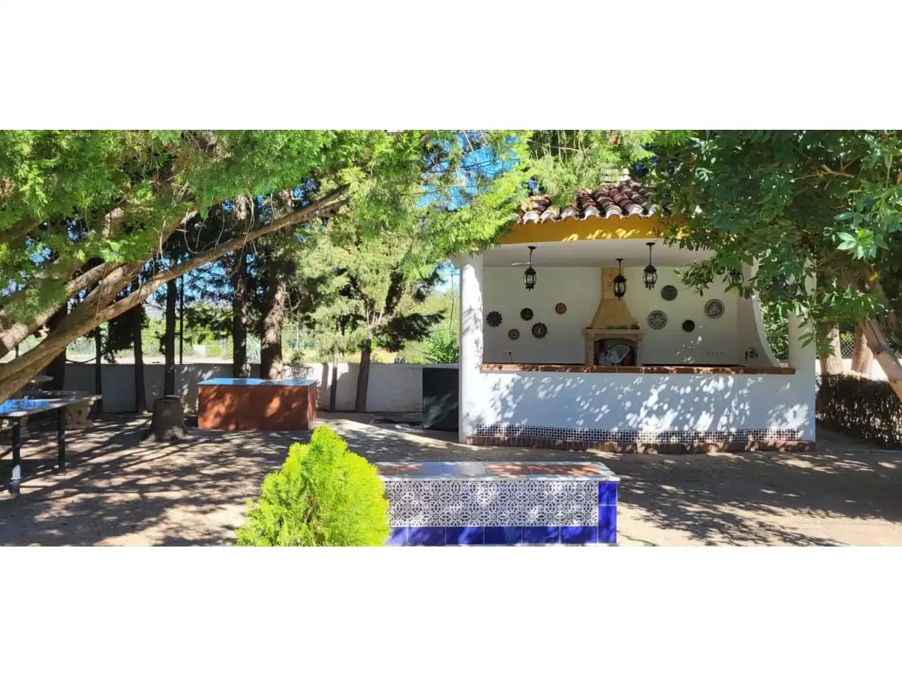 Jardí de Casa o xalet en venda en Baza amb Calefacció, Jardí privat i Terrassa