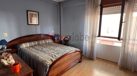 Foto 3 de Piso en venta en Calle López del Vallado, Fozaneldi - Tenderina, Oviedo