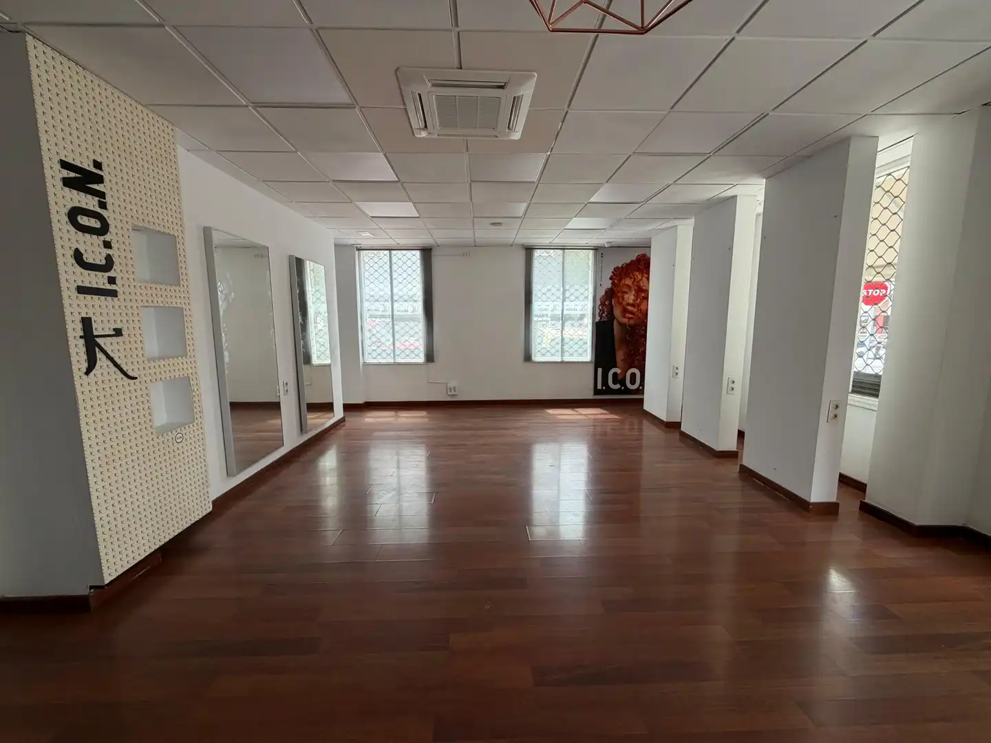 Local de alquiler en San Cristóbal de la Laguna con Aire acondicionado, Parquet y Alarma