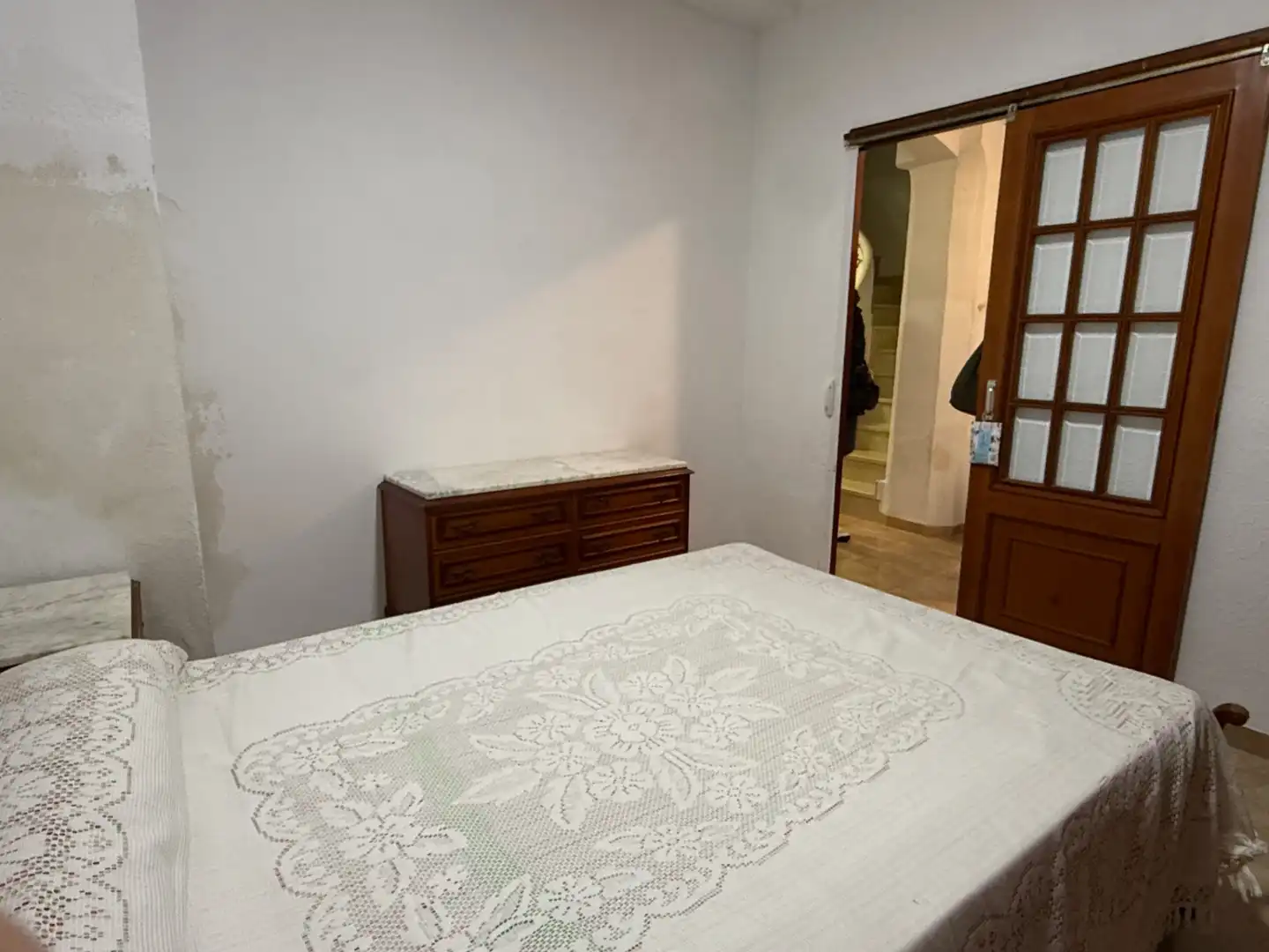 Habitación de Casa adosada en venta en La Pobla del Duc con Aire acondicionado, Terraza y Amueblado
