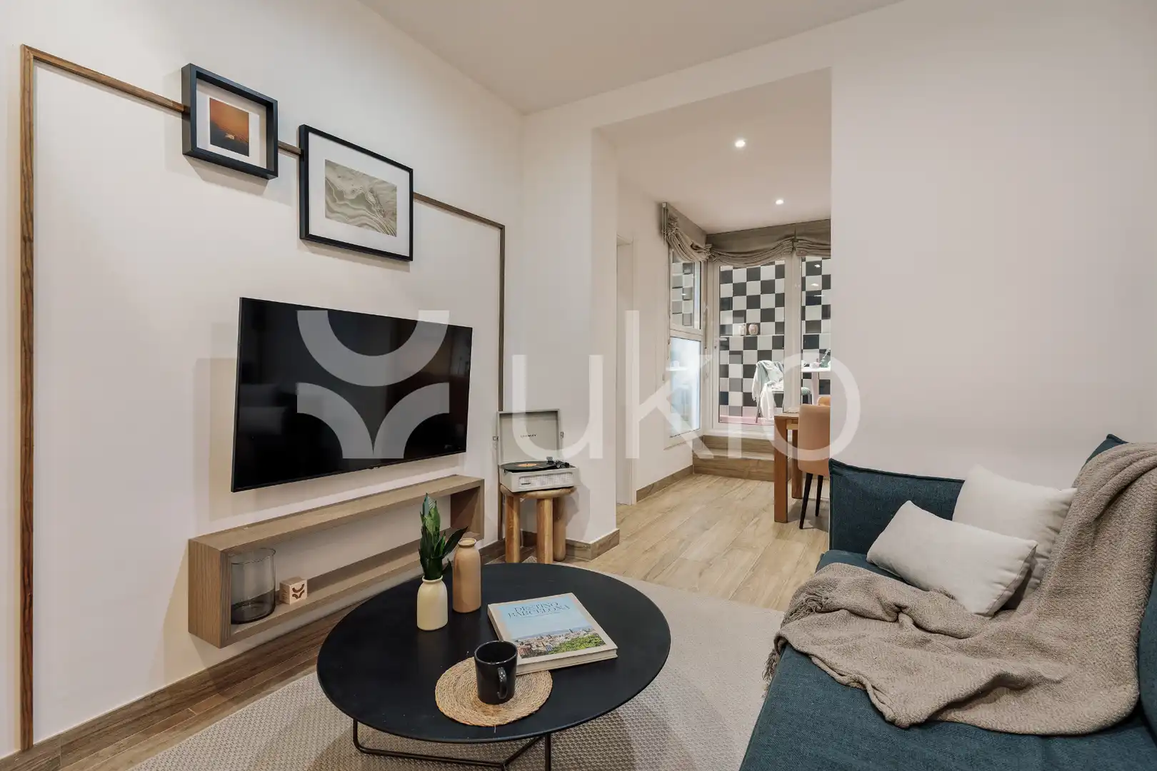Sala de estar de Apartamento de alquiler en Barcelona con Aire acondicionado, Calefacción y Terraza