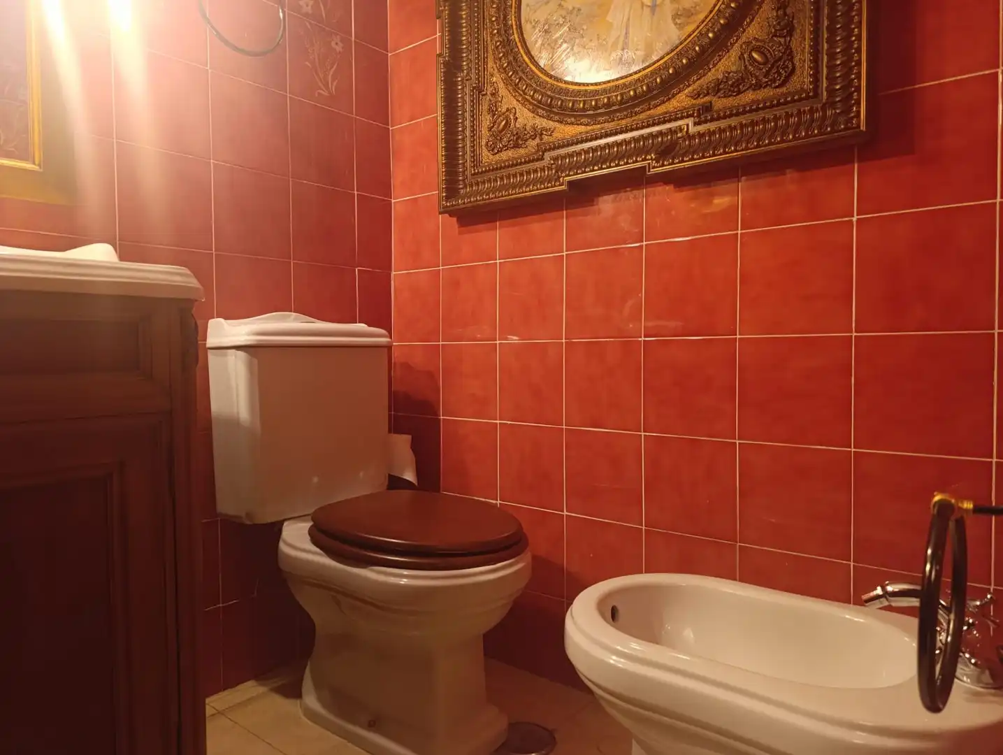 Bathroom of Flat for sale in Sevilla  with Air Conditioner and Heating