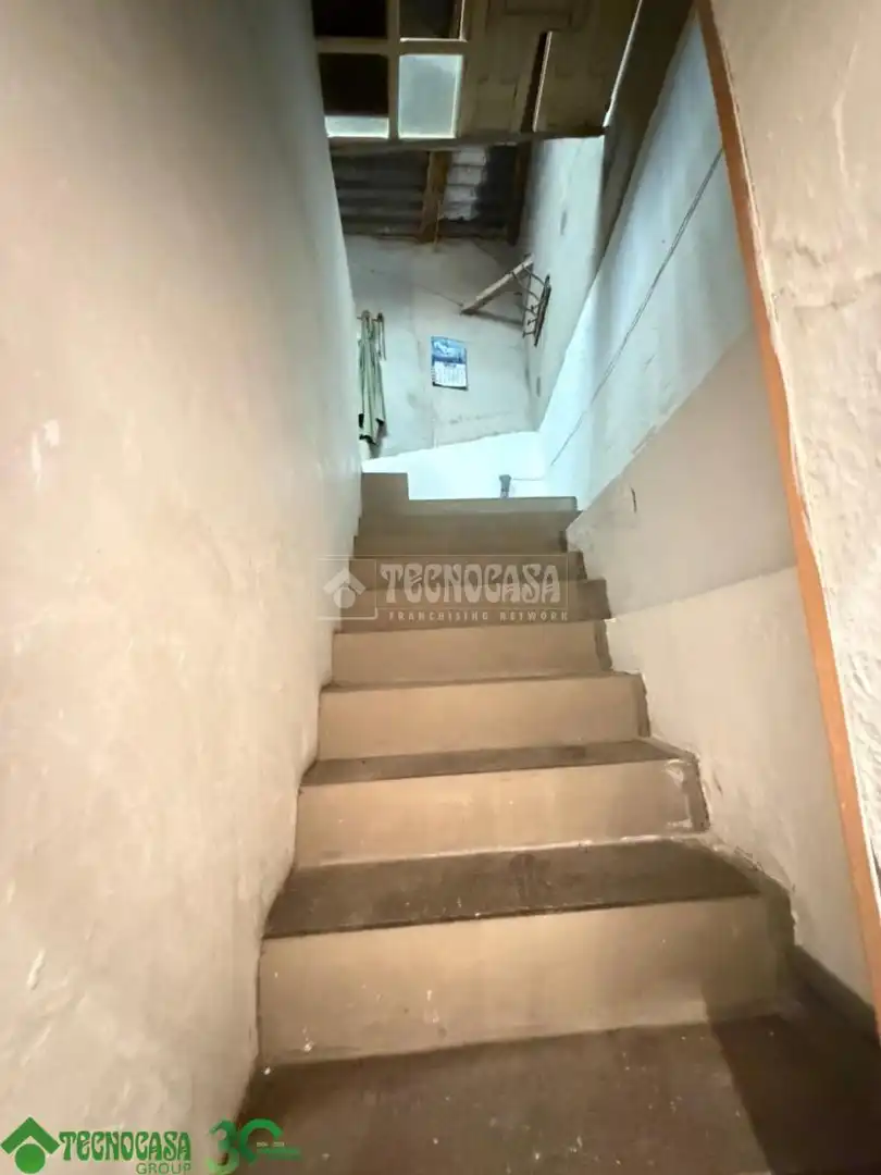 Casa adosada en venta en Santa Cruz de la Zarza con Calefacción, Terraza y Amueblado