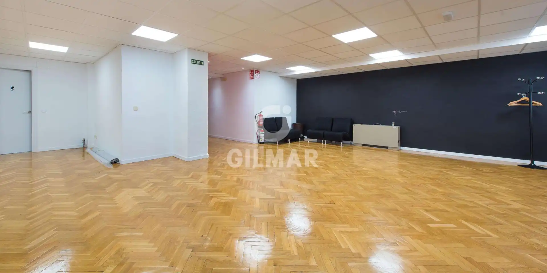 Büro zum Verkauf in Madrid mit Heizung