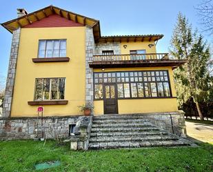 Exterior view of House or chalet for sale in Gijón   with Heating, Private garden and Parquet flooring