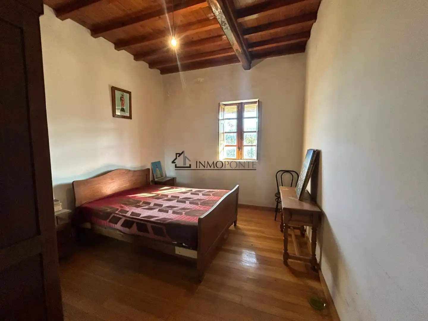 Dormitori de Casa o xalet en venda en Cerdedo amb Jardí privat