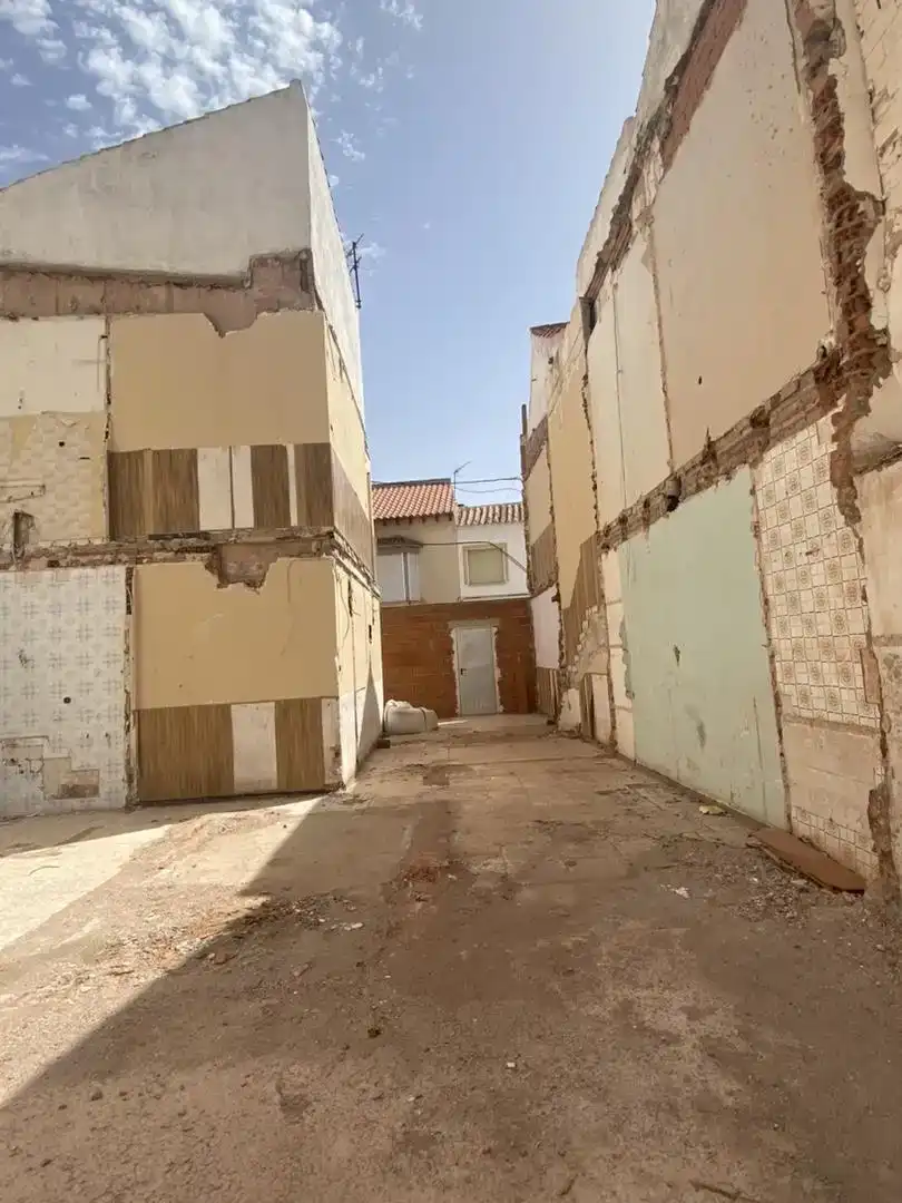 Vista exterior de Planta baja en venta en Alcázar de San Juan