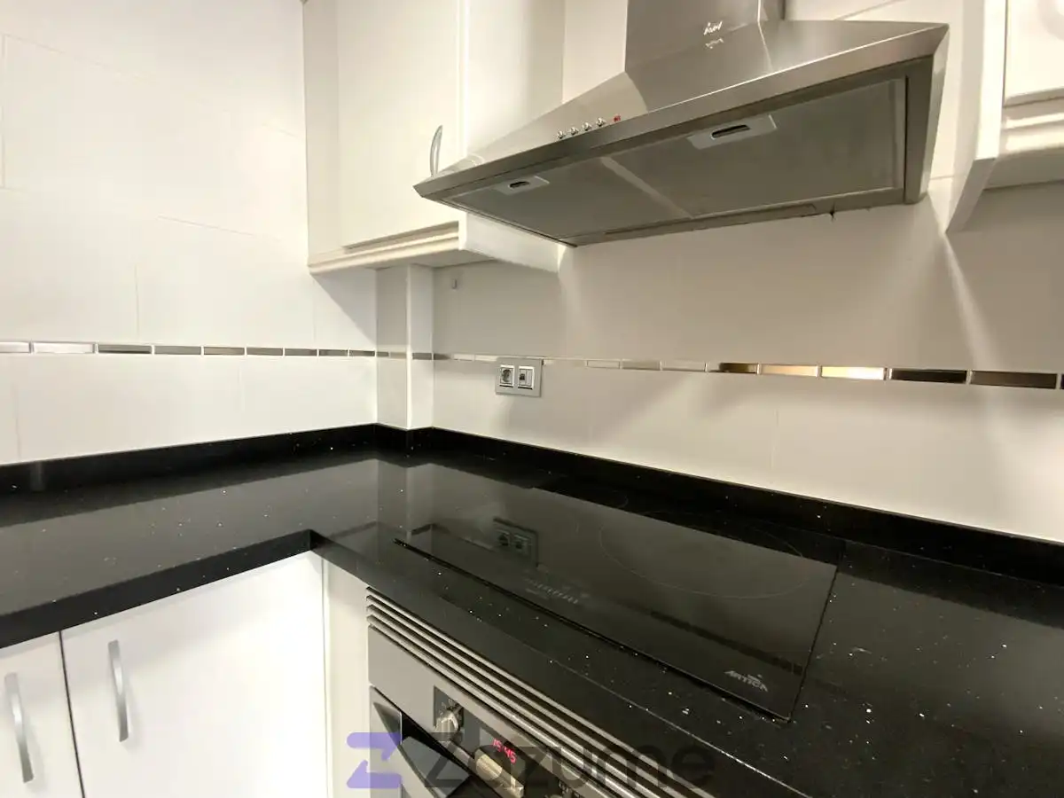 Wohnung zur Miete in Av. Vicent Blasco Ibáñez, Riba-roja de Túria