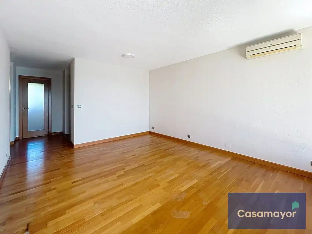 Living room of Flat for rent in Alicante / Alacant  with Air Conditioner, Heating and Private garden