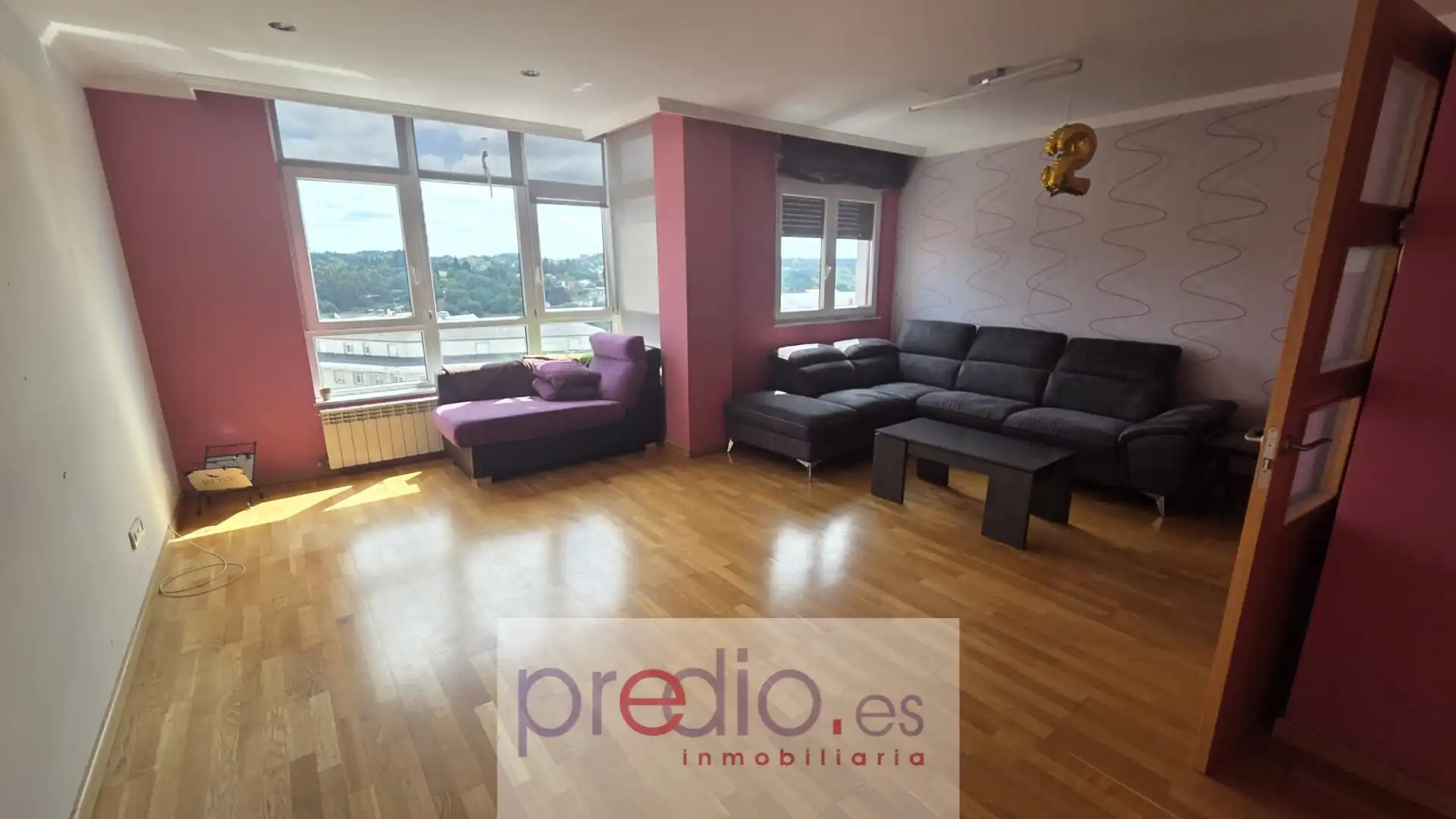 Sala d'estar de Dúplex en venda en Lugo amb Calefacció, Parquet i Traster