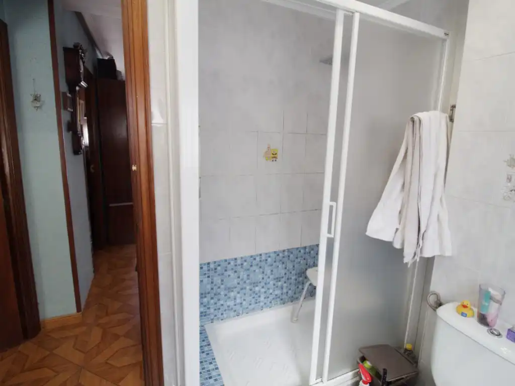 Flat with lift for sale in Avenida Ulia, imagen 10