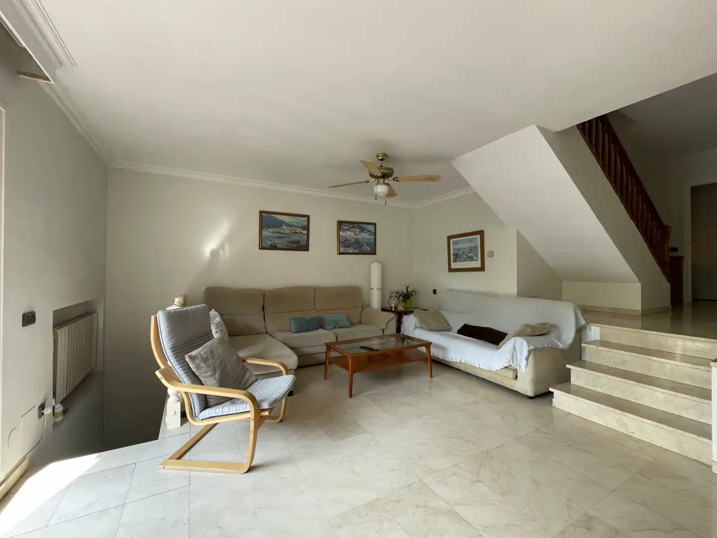 Living room of Houses for rent in Castelldefels  with Air Conditioner, Heating and Private garden
