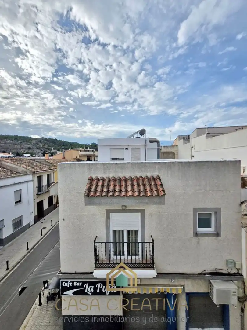 Vista exterior de Casa o xalet en venda en Benirredrà amb Terrassa