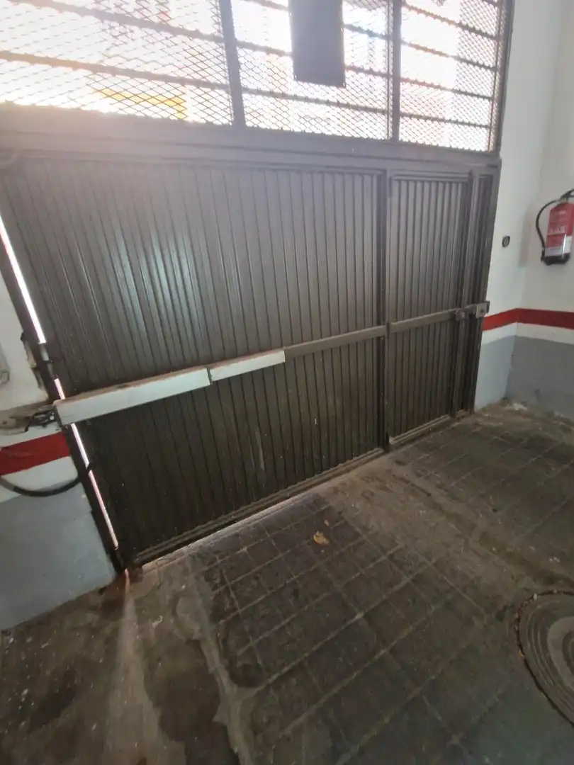 Aparcament en venda a El Torreón - Los Ángeles - El Pilar, imagen 5