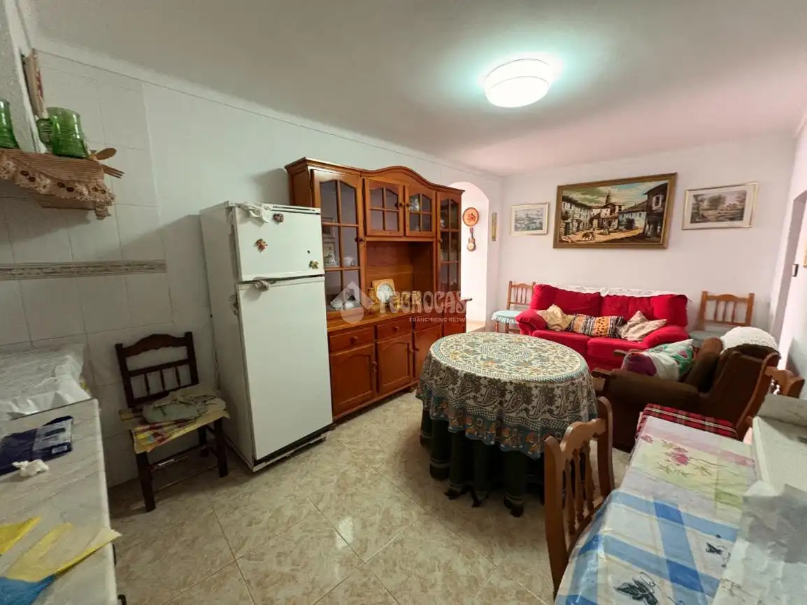 Sala de estar de Casa adosada en venta en Ardales con Terraza, Amueblado y Balcón