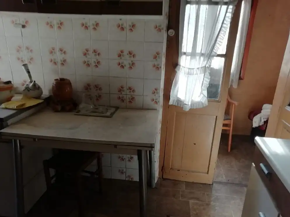 Kitchen of Houses for sale in Lena