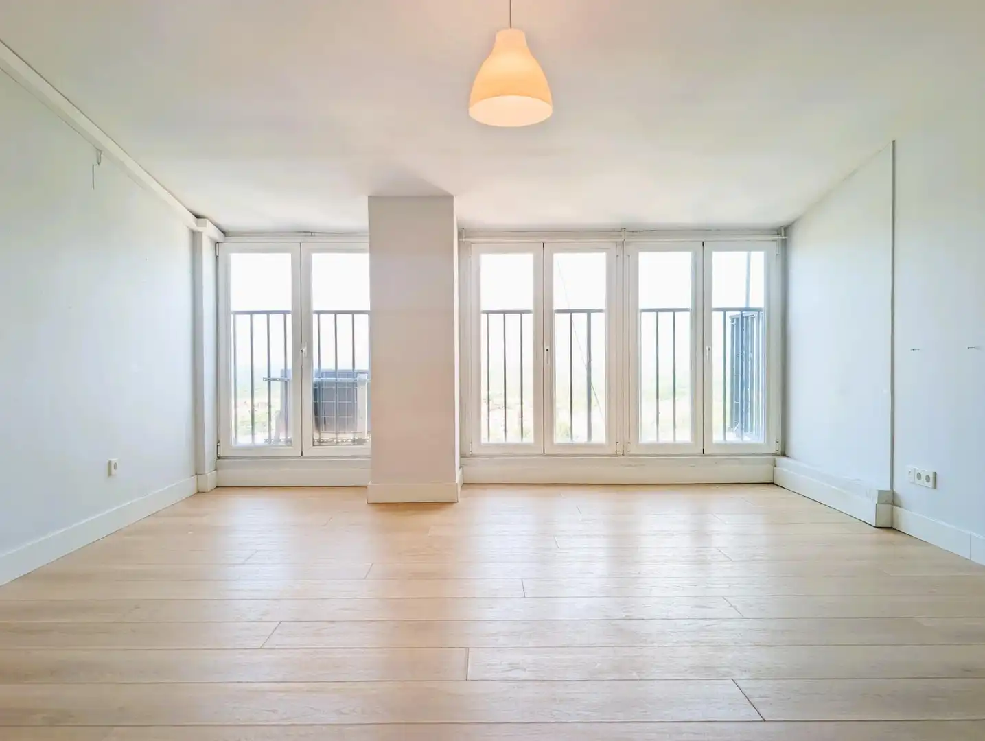 Sala d'estar de Àtic en venda en Madrid amb Aire condicionat, Calefacció i Terrassa