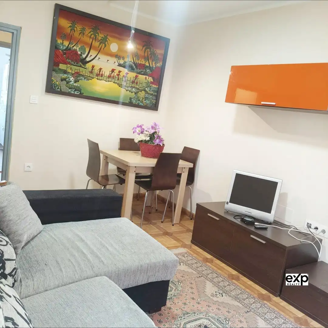 Sala de estar de Piso en venta en Oviedo  con Calefacción