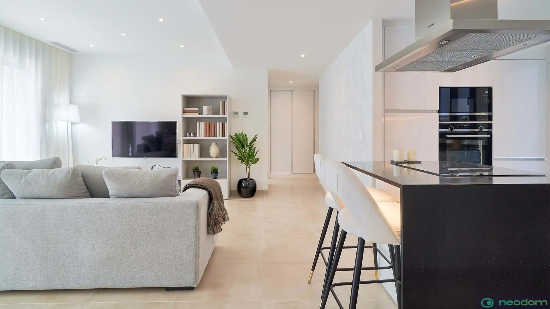 Flat with pool for sale in C. Pico Alcazaba, imagen 6