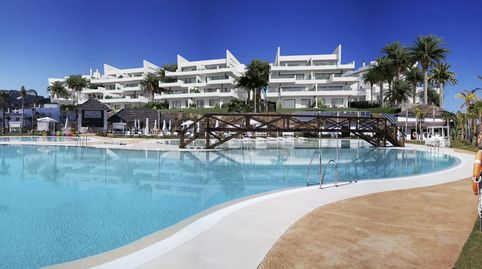 Apartamento de 2 dormitorios en complejo privado con vistas al mar