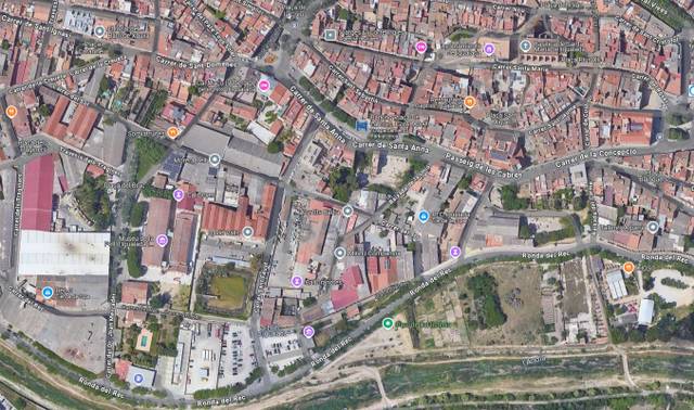 Casa-chalet en Venta en Centre