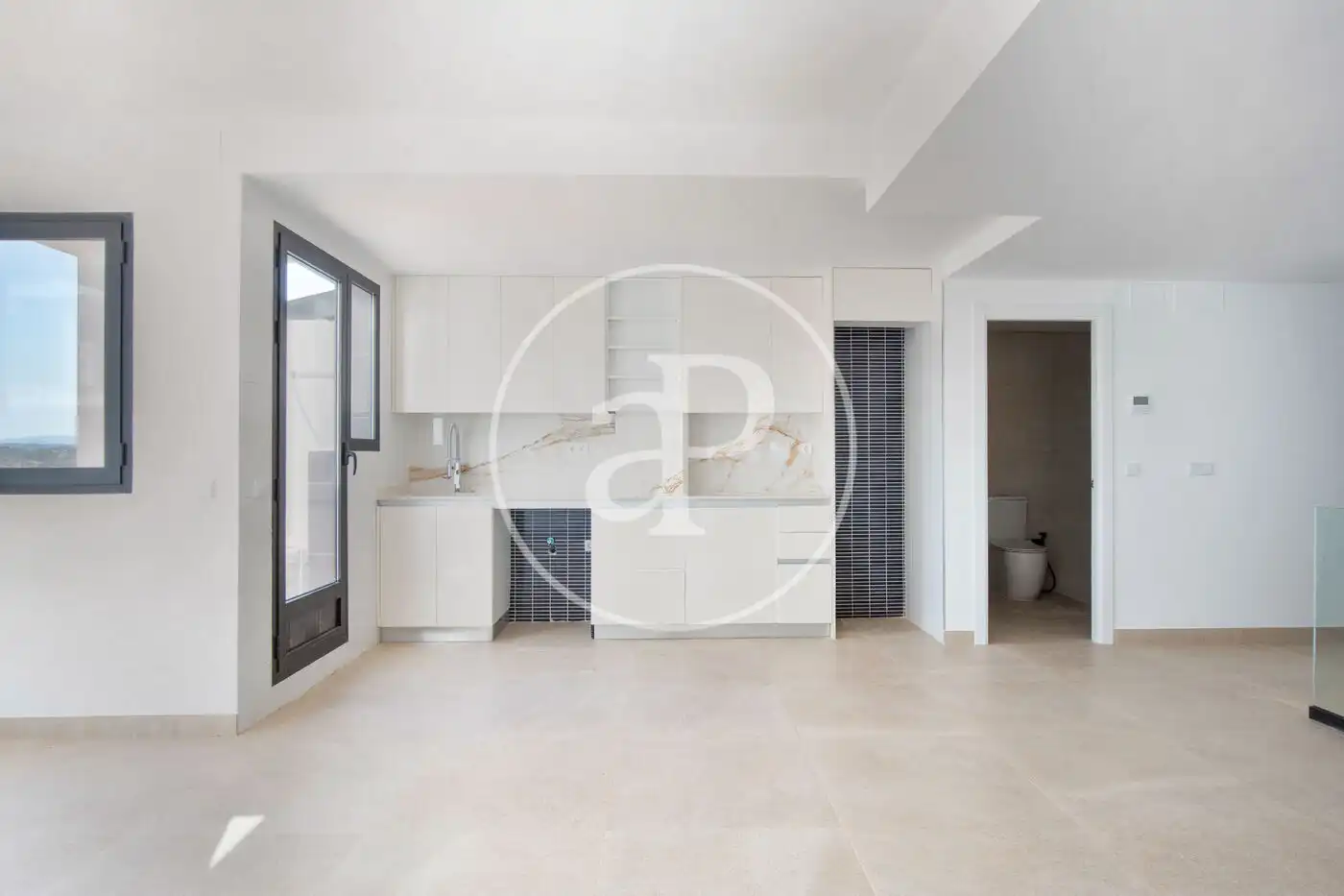 Cocina de Casa adosada en venta en Chiva con Aire acondicionado, Calefacción y Jardín privado