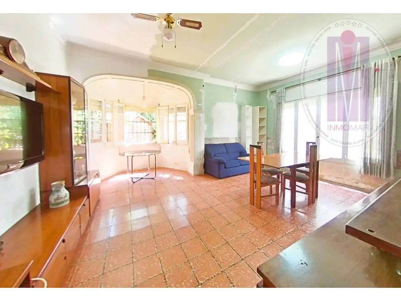 Sala de estar de Casa o chalet en venta en Viladecans con Jardín privado
