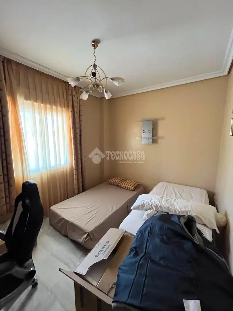 Habitación de Casa o chalet en venta en Alcalá de Guadaira con Aire acondicionado, Terraza y Amueblado