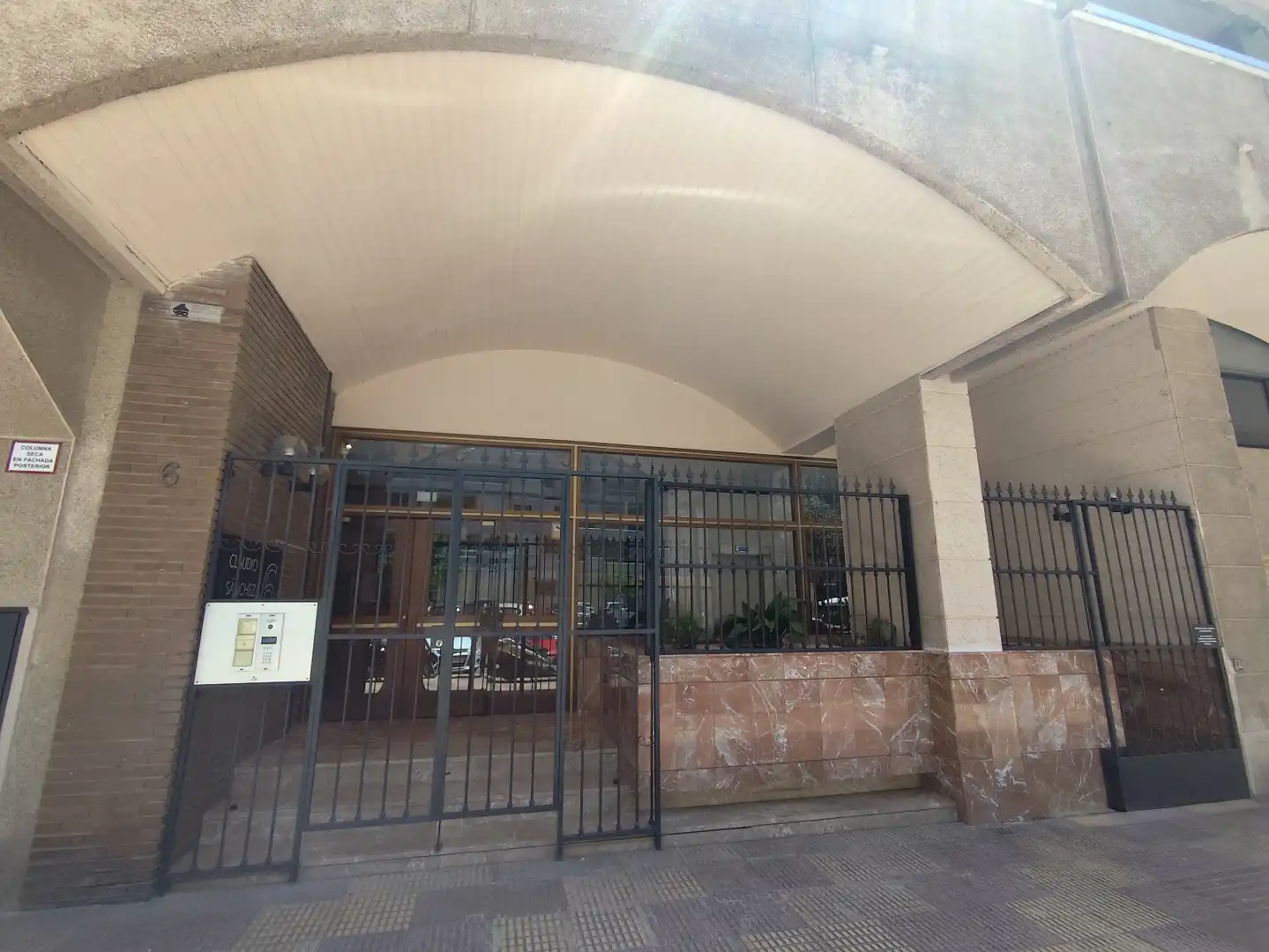 Flat for rent in Valencia  with Air Conditioner, Furnished and Washing machine