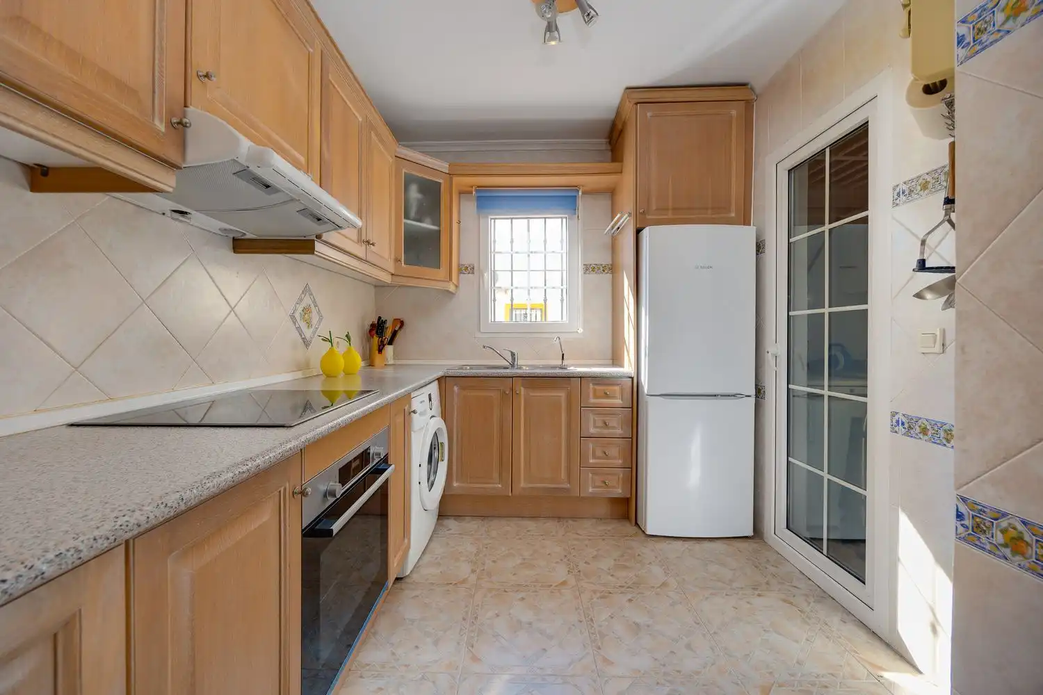Casa aparellada amb terrassa en venda a Calle Cuerda 5, imagen 11