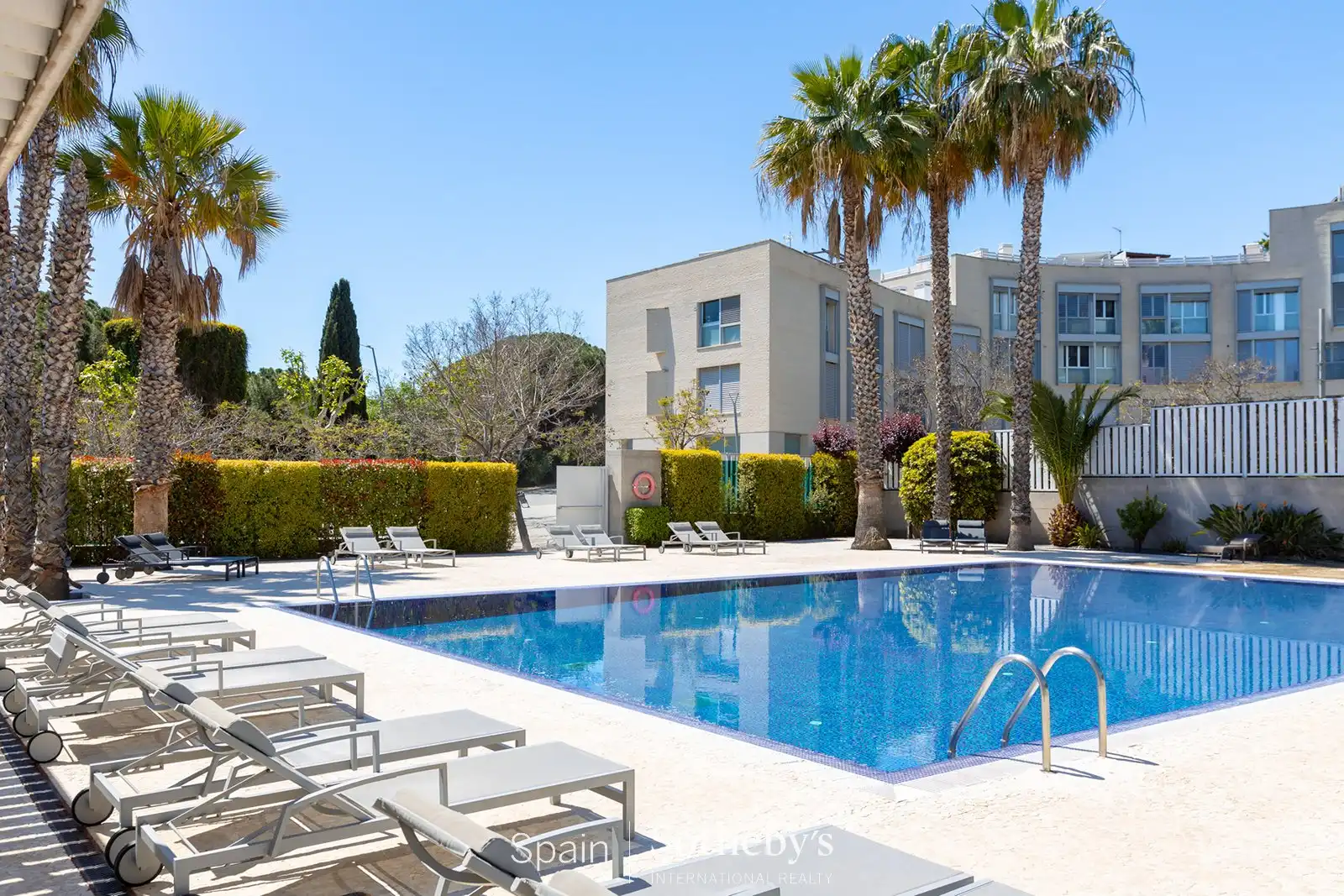 Piscina de Casa adosada en venta en Premià de Dalt, Barcelona