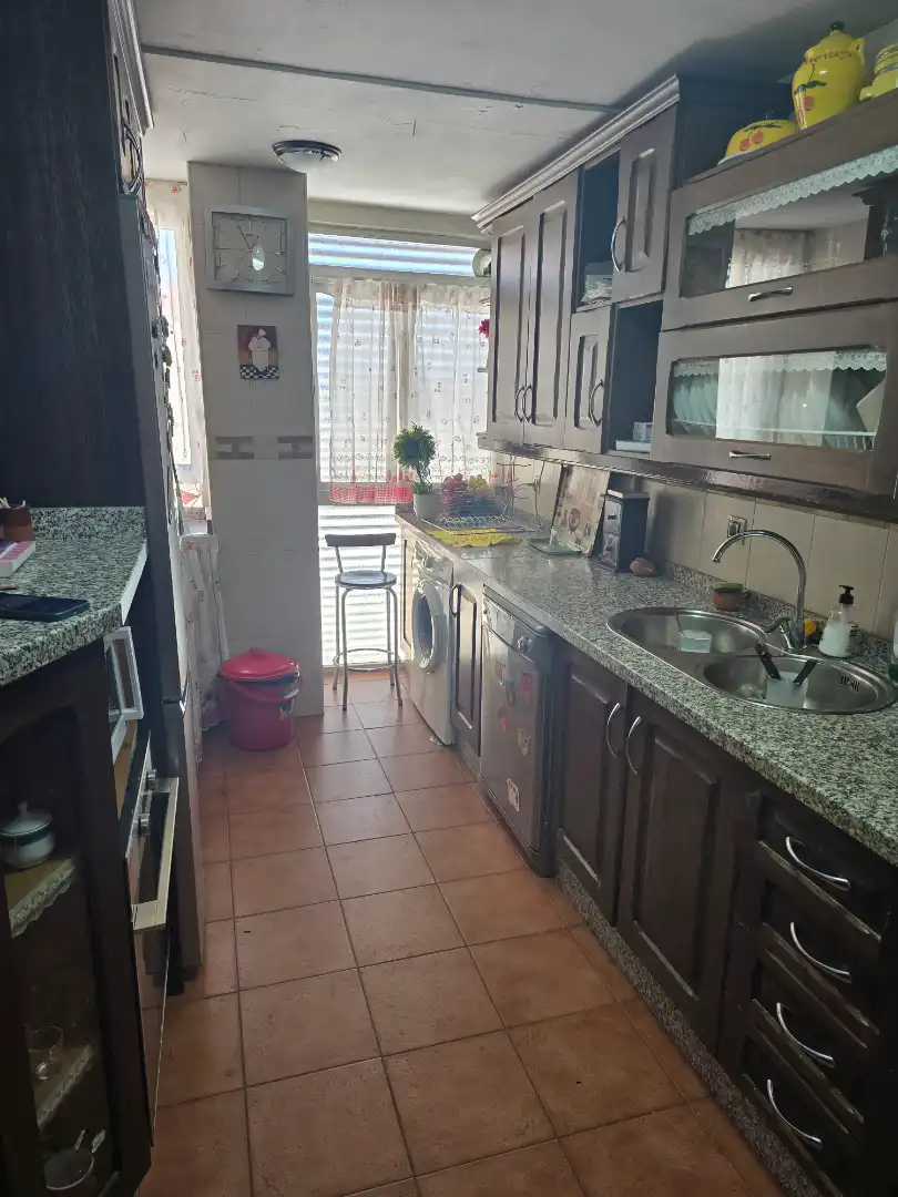 Cocina de Piso en venta en Jaén con Aire acondicionado, Calefacción y Jardín privado