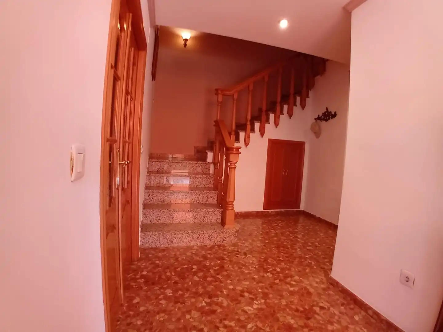 Villa con giardino in affitto a Periurbano Oeste - Sierra, imagen 6