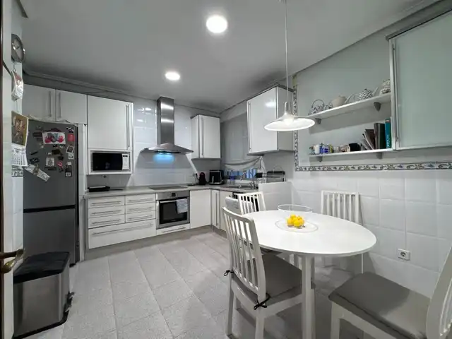 Flat with lift for sale in Algirós, imagen 2