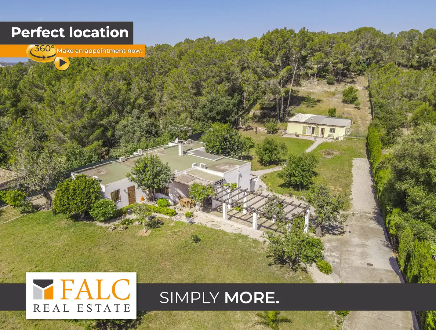 Country homes for sale in Calvià  with Heating
