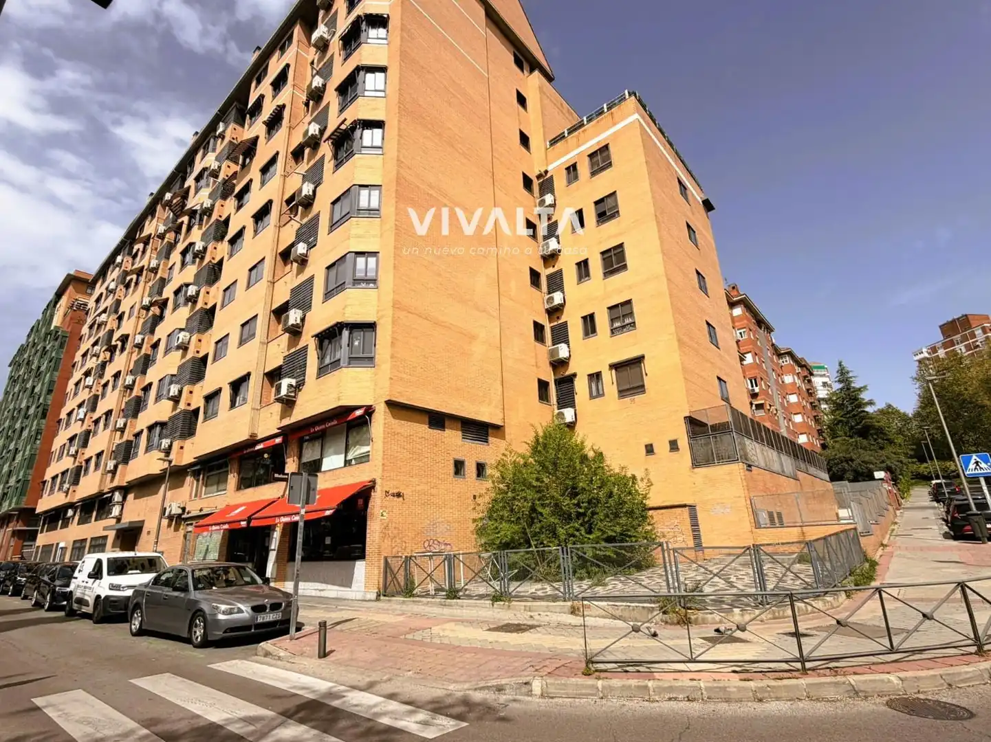 Vista exterior de Dúplex en venta en Madrid con Aire acondicionado, Calefacción y Terraza