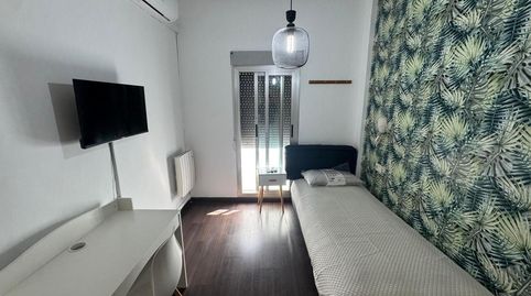 Foto 2 de Habitación en Carrer D'eugènia Viñes, El Cabanyal - El Canyamelar, Valencia Capital