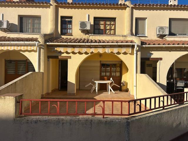 Casa adosada en Venta en Calafell Residencial